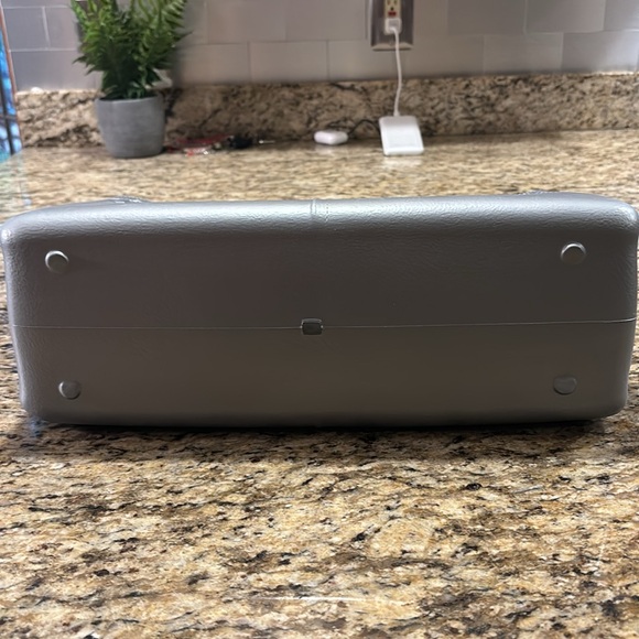 Great Bag Co handbag/tote NWT gray. 10in X 16in X 6in - Picture 5 of 6